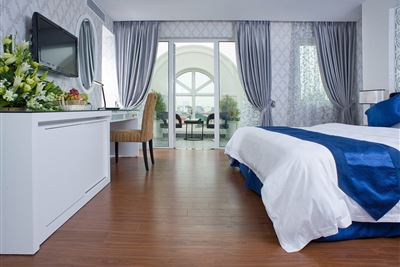  Panoramic suite room with Terrace